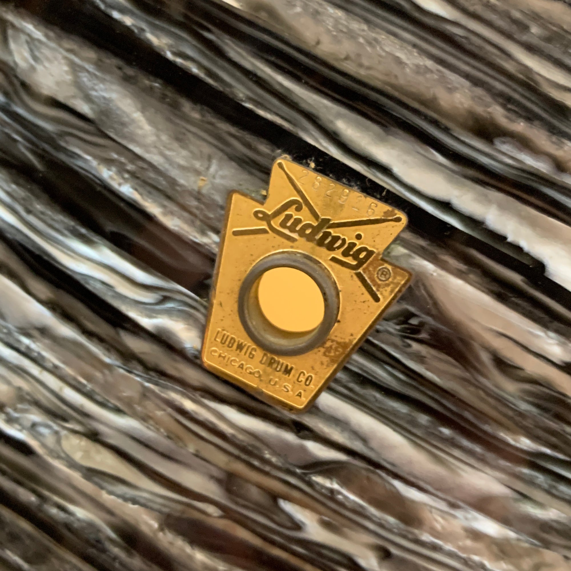 1960s Ludwig 16" Floor Tom Black Oyster Pearl