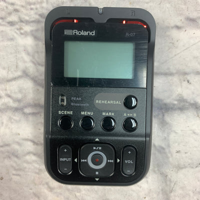 Roland R-07 High Resolution Audio Recorder