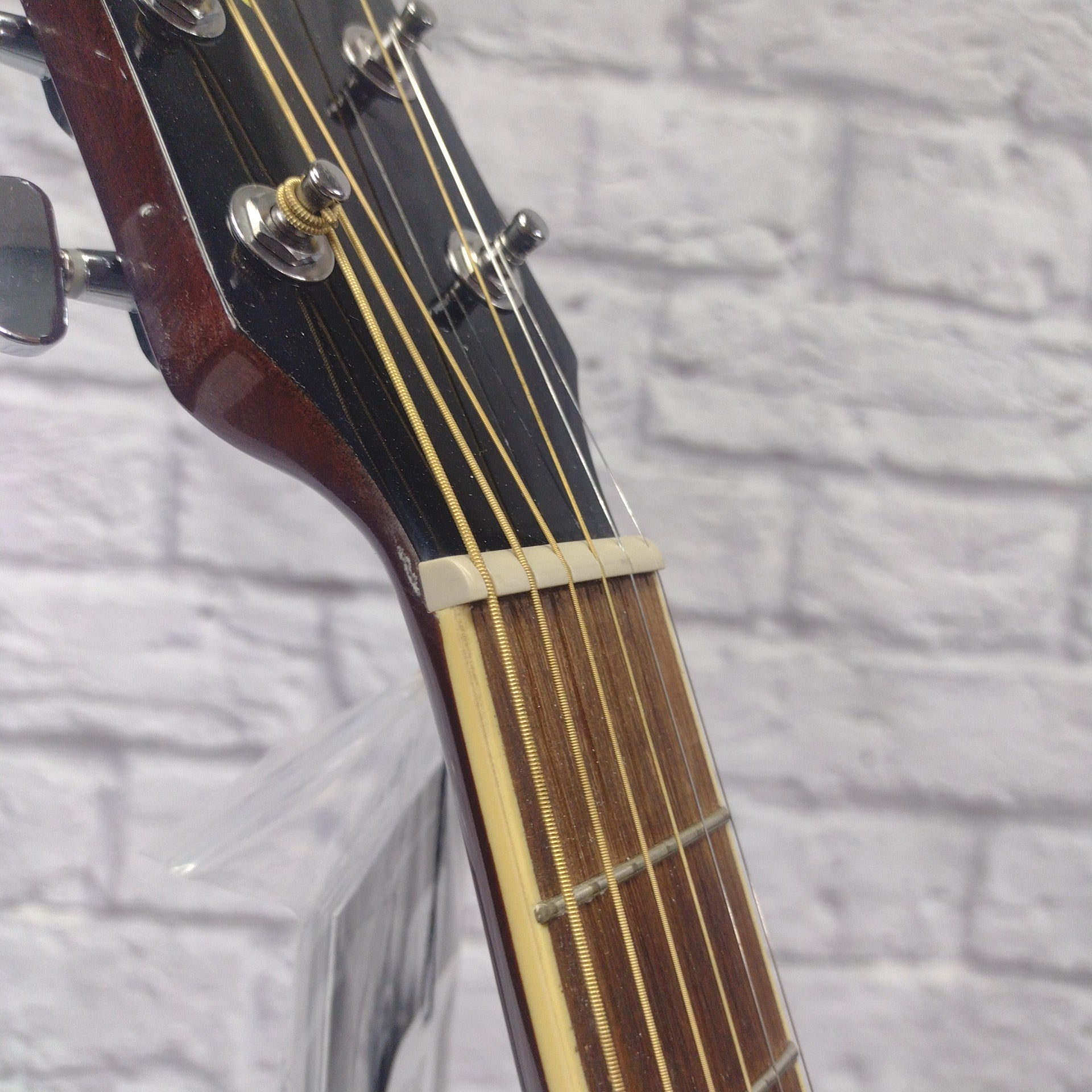 Ibanez PN12E VMS Parlor Acoustic-Electric Guitar
