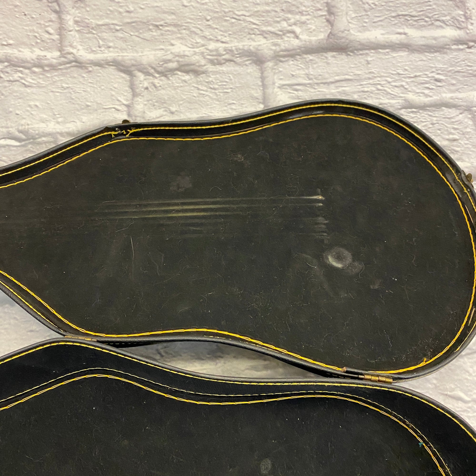 Unknown Chipboard Acoustic Hard Case