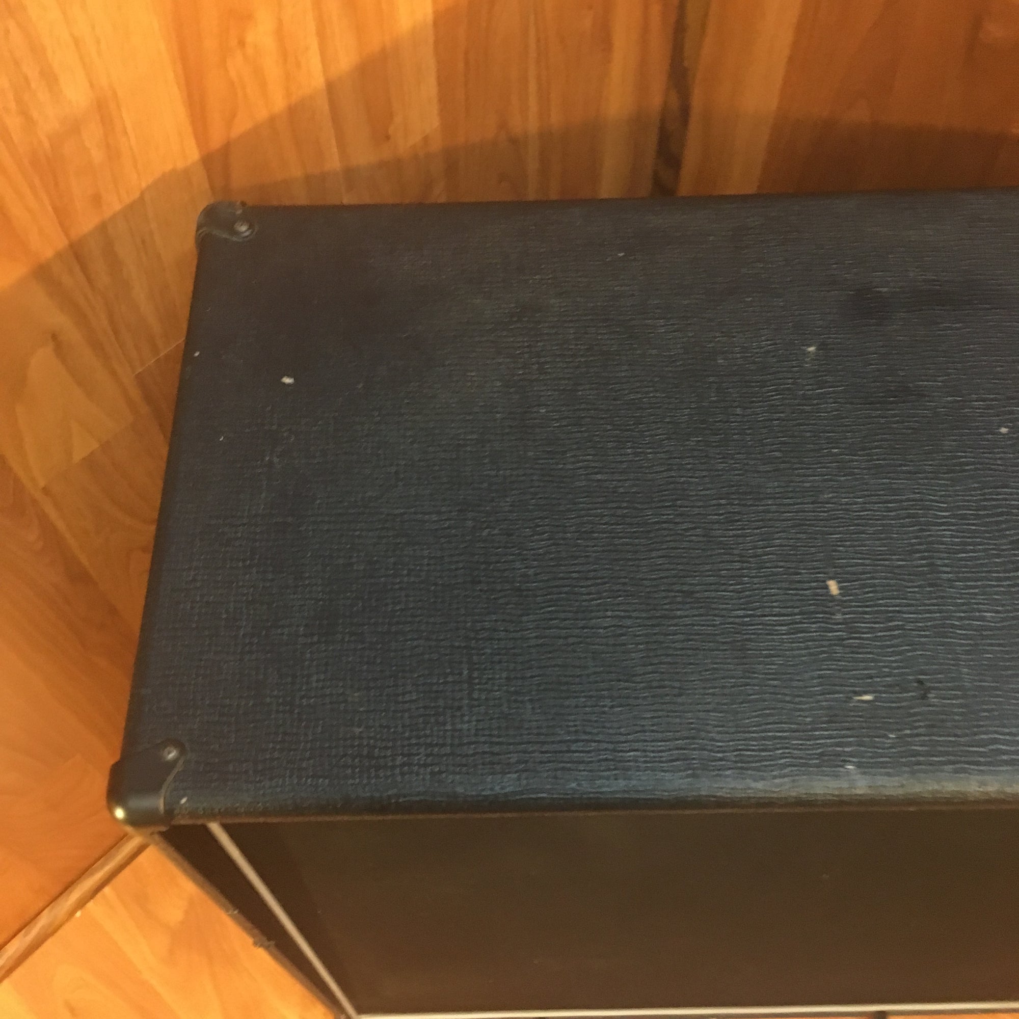 ** Vox V412BK 4x12 120w Guitar Cabinet