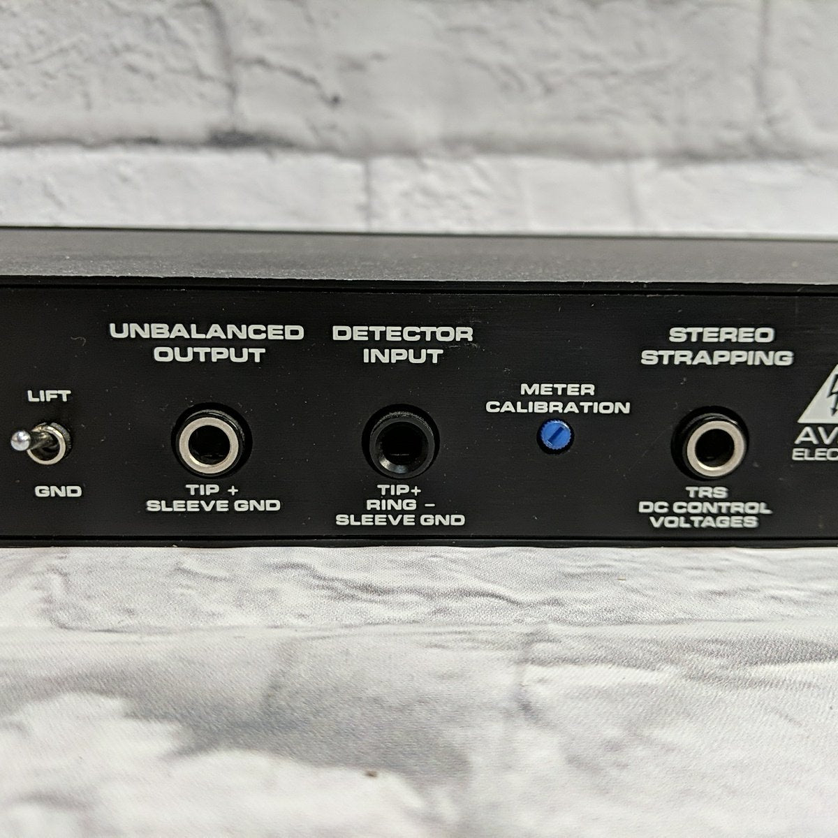 DBX 160XT Compressor