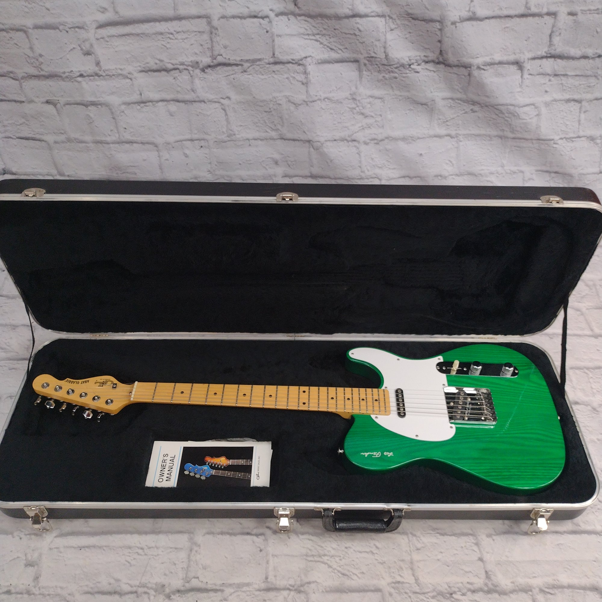 G&L ASAT Classic 1992 Trans Green Electric Guitar - Evolution Music