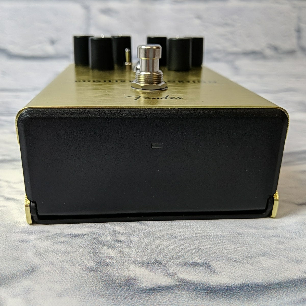 Fender Pugilist Distortion Pedal - Evolution Music