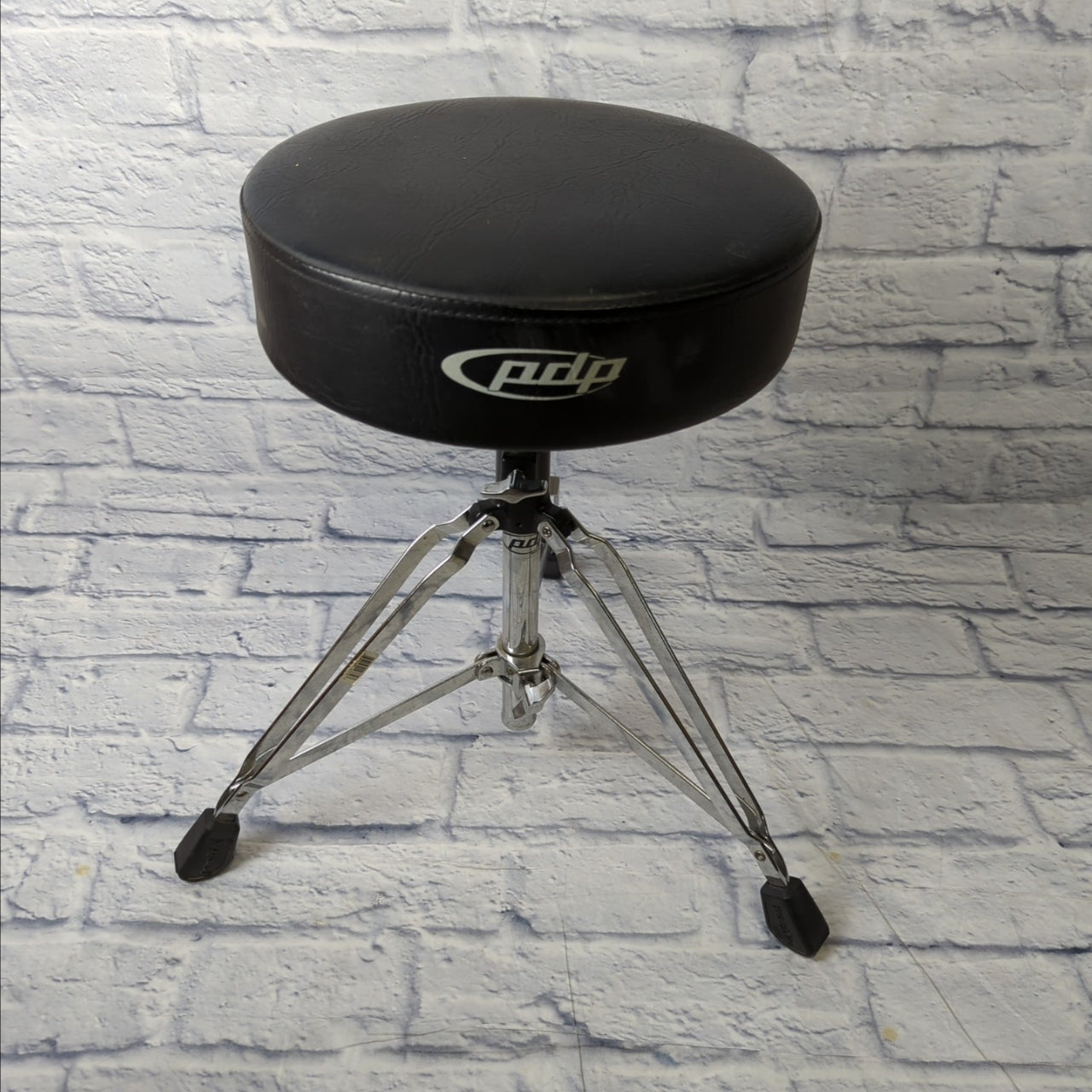 Pacific by DW DT800-04 Medium Weight Round Drum Throne