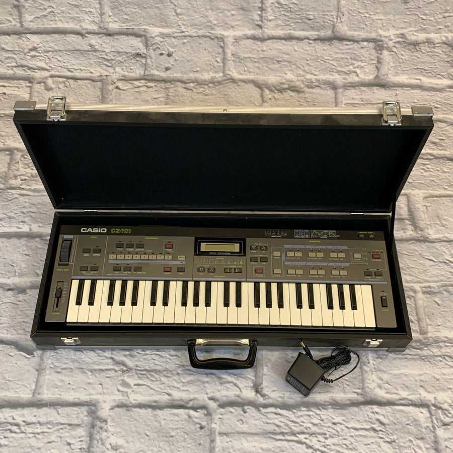 Casio CZ-101 Digital Synth w/ Hard Case