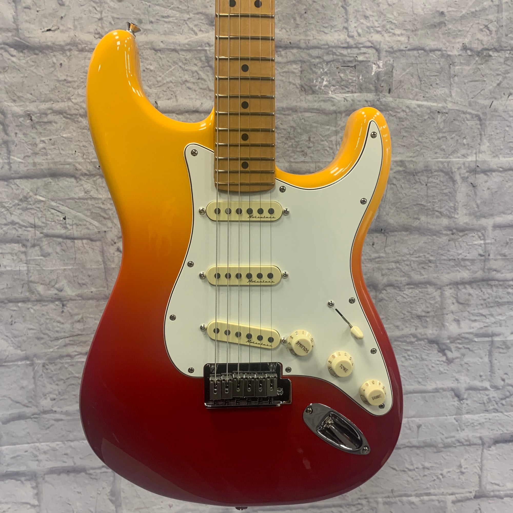 Fender Player Plus Stratocaster Electric Guitar Tequila Sunrise