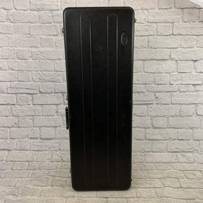 Unknown Strat-Style Black Hardshell Electric Case