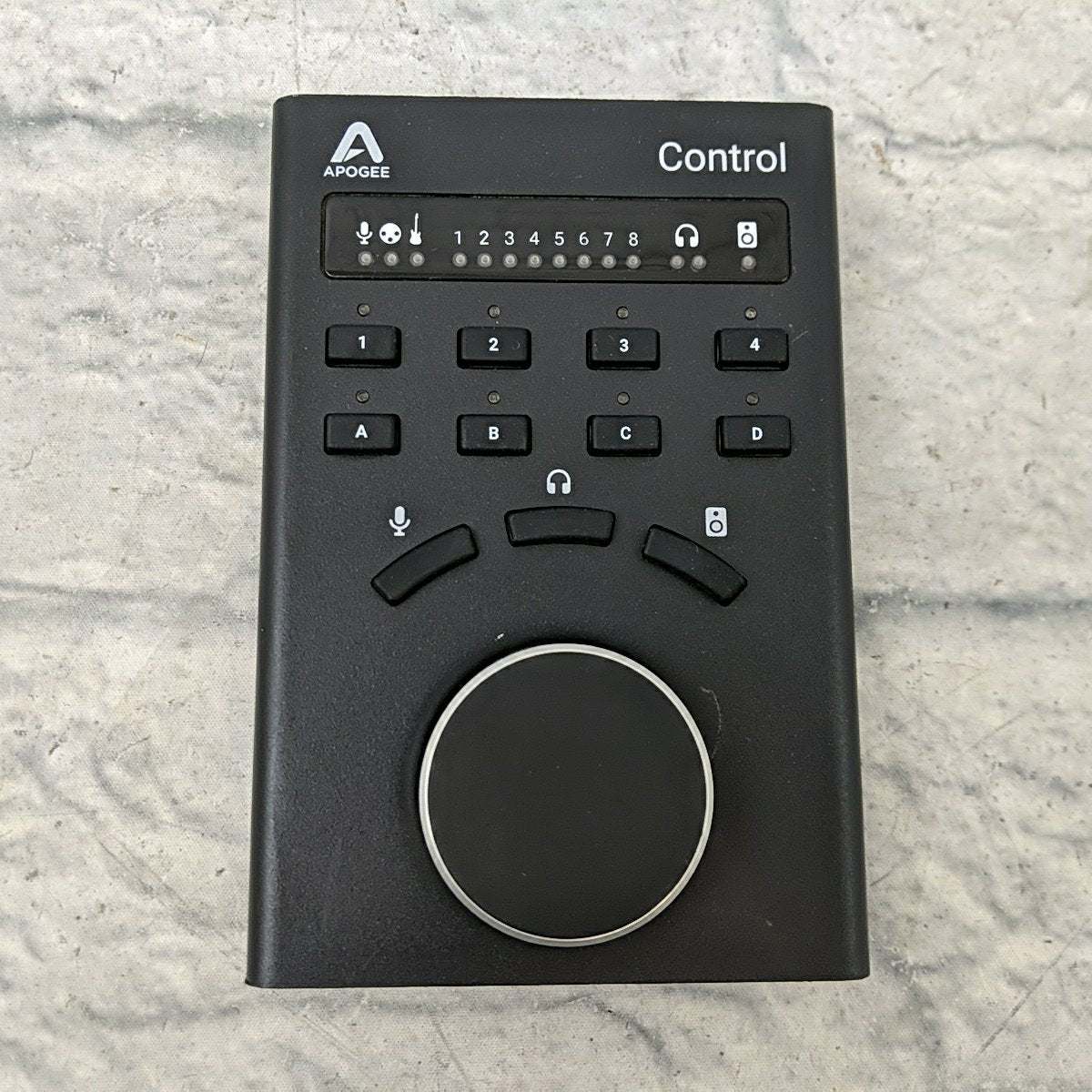 Apogee Control Interface (hardware remote control for Element Series interfaces)