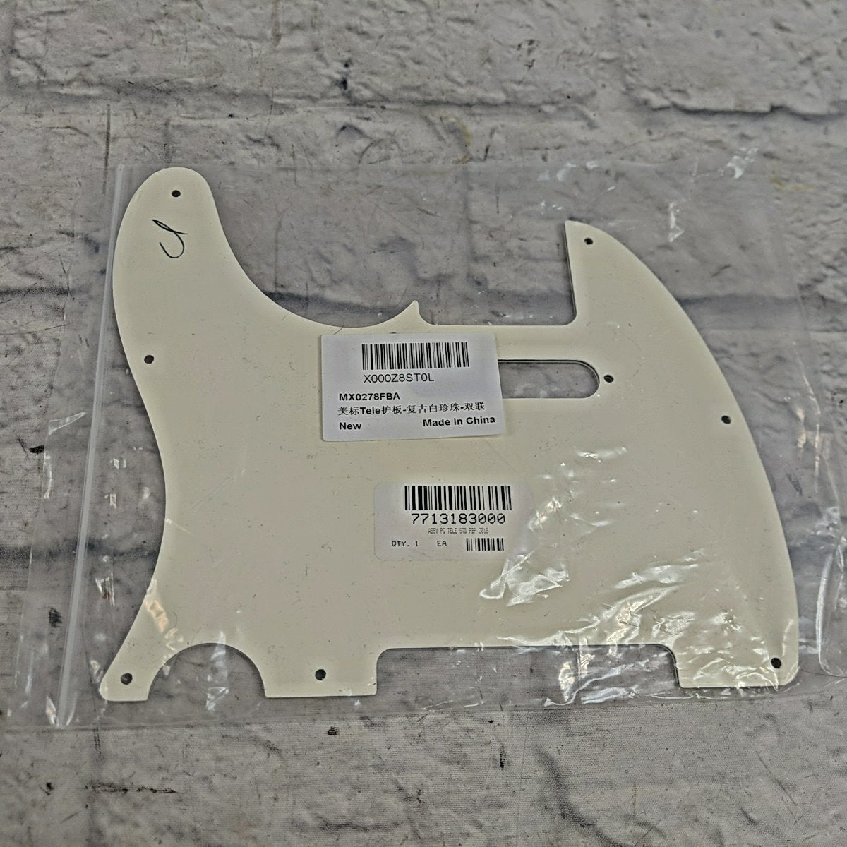 Fender Player Series Telecaster Pickguard
