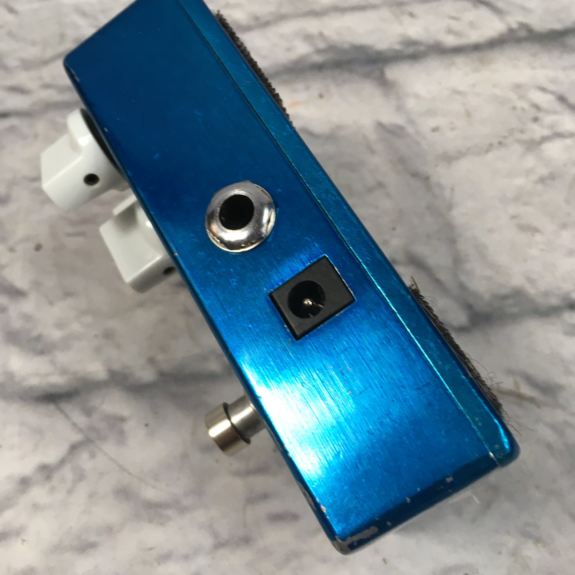 Mad Professor Electric Blue Chorus Pedal