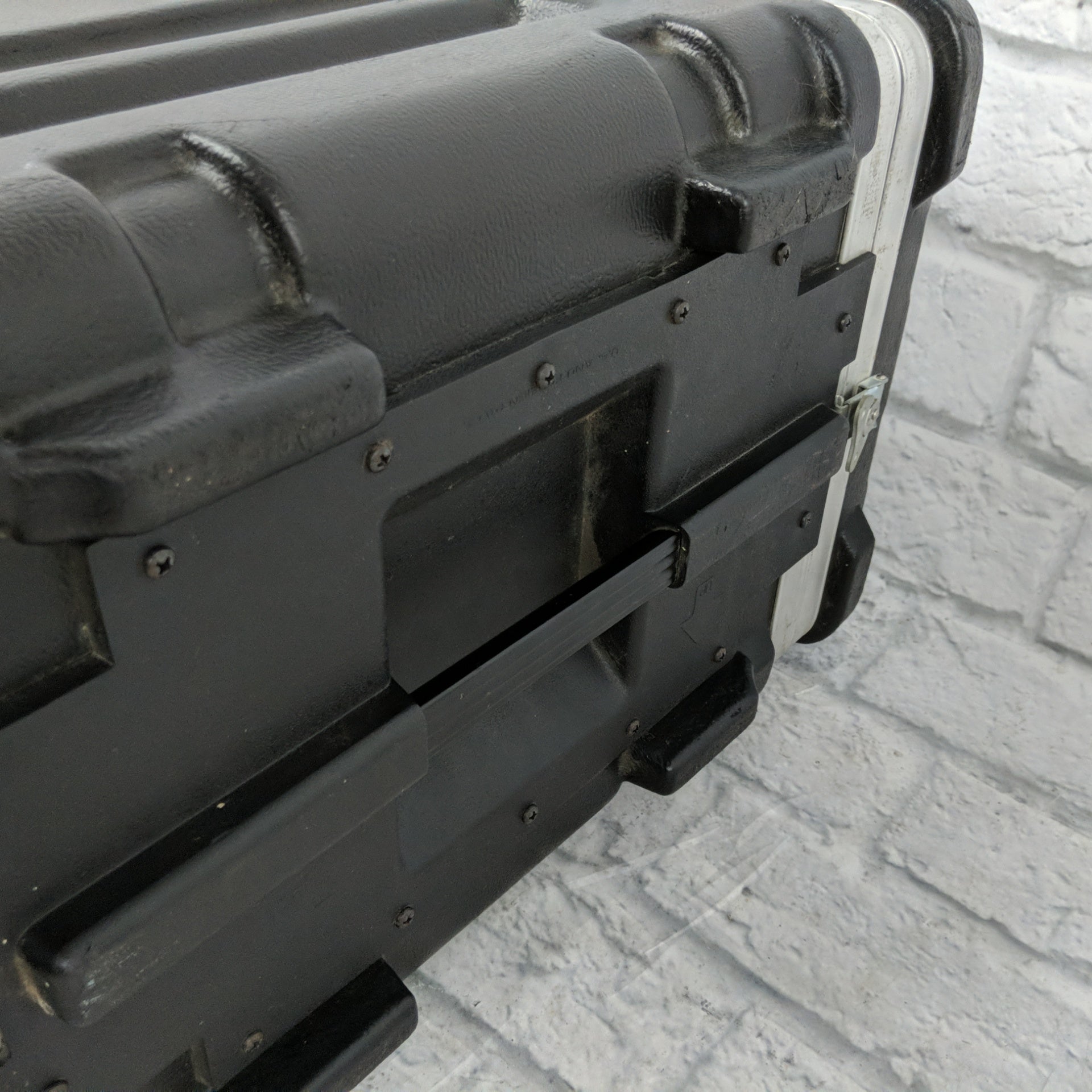 SKB 6 Space Rack Case