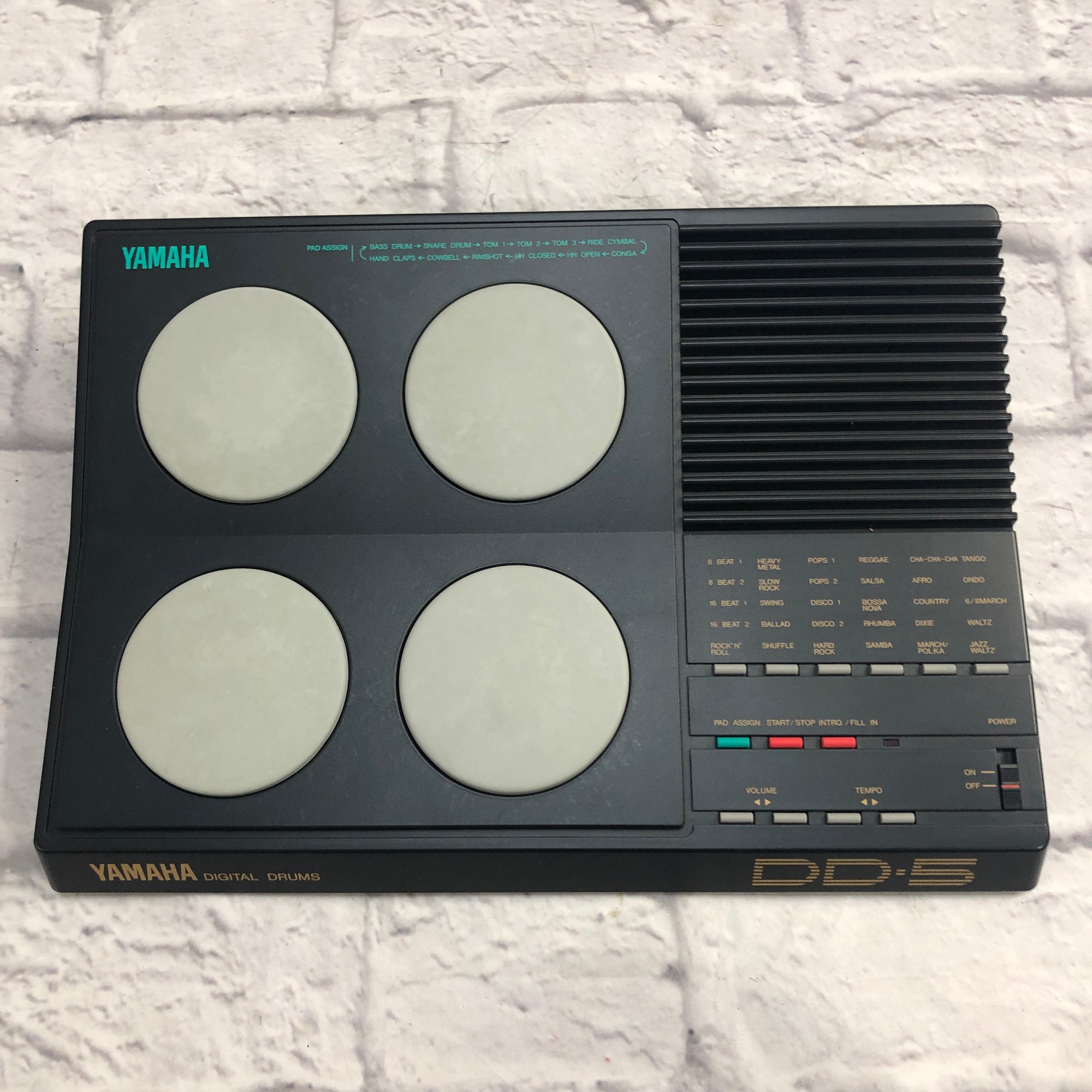 Yamaha DD5 Digital Drum Pad Machine