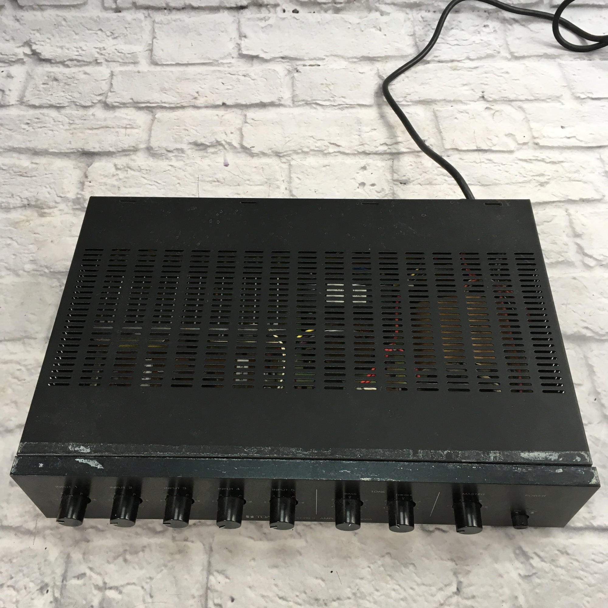 TOA A506A Powered 5 Channel Mixer