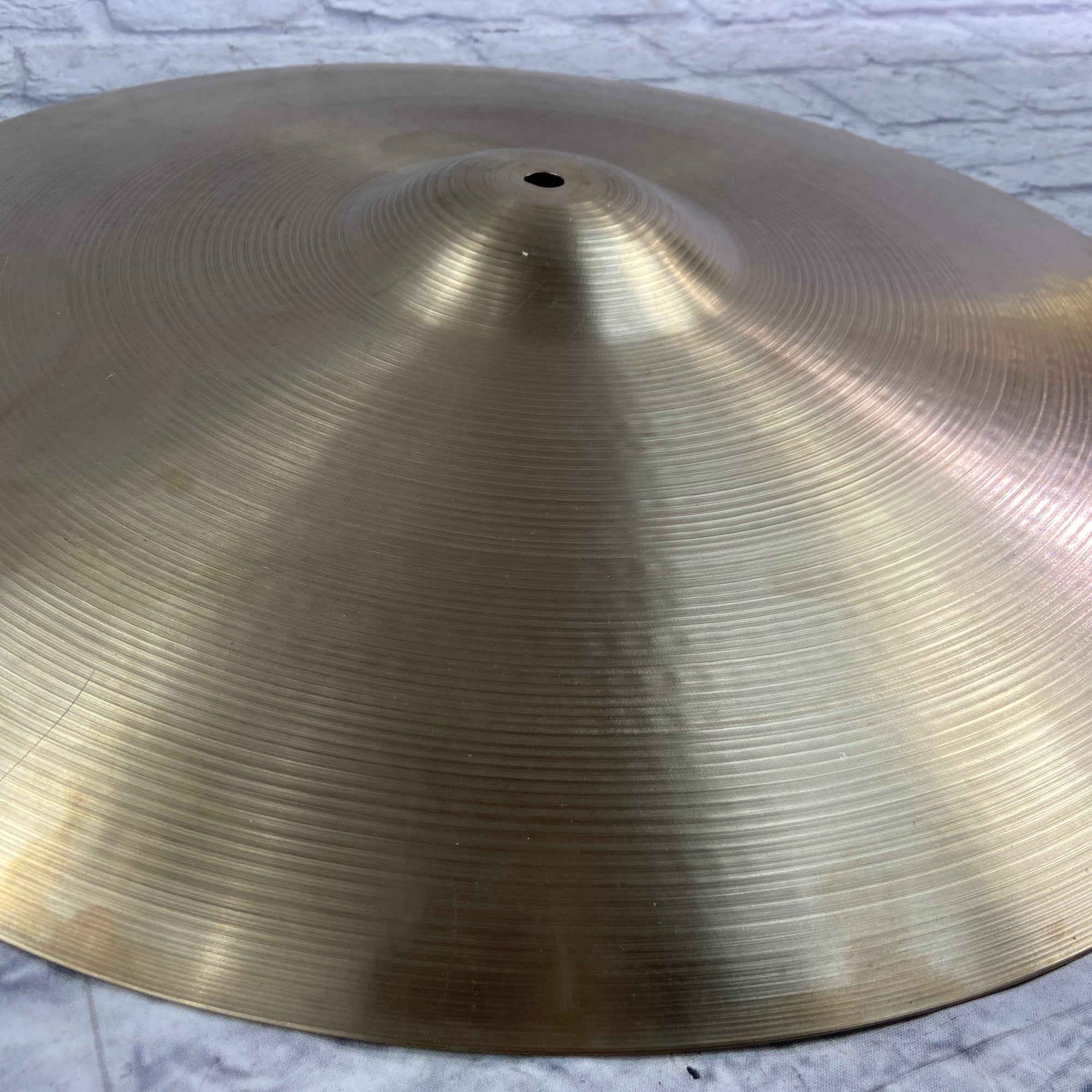 Zildjian Avedis 22 Ride Cymbal Unknown Series