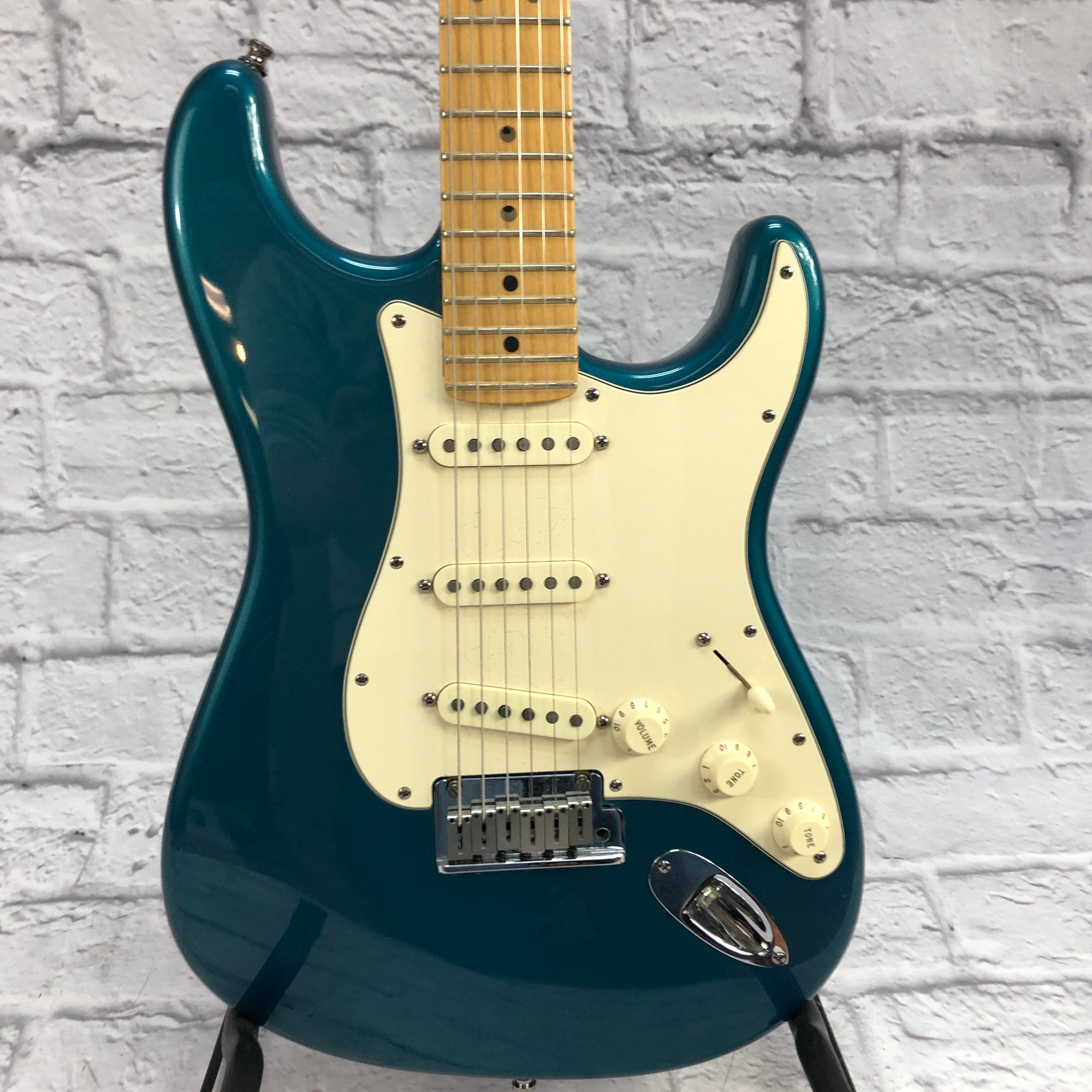 Fender American Standard Stratocaster 2002 Ocean Turquoise w/ HSC