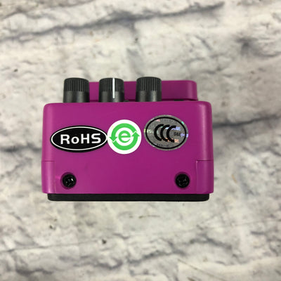 Behringer DM100 Distortion Modeller  Distortion Pedal