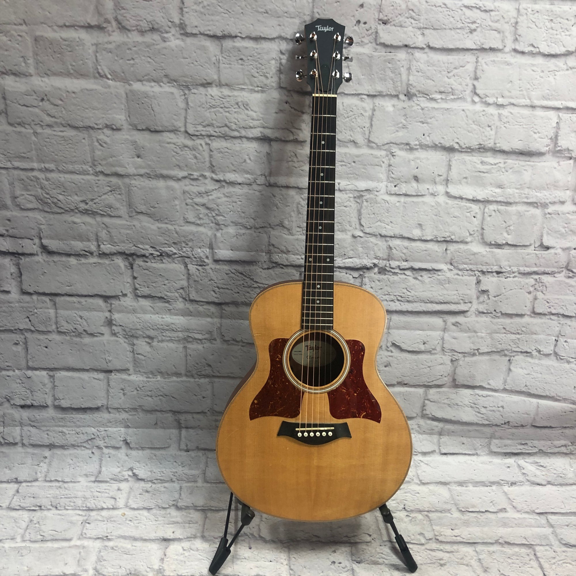 Taylor GS-Mini Acoustic Guitar with Pickup and Padded Bag