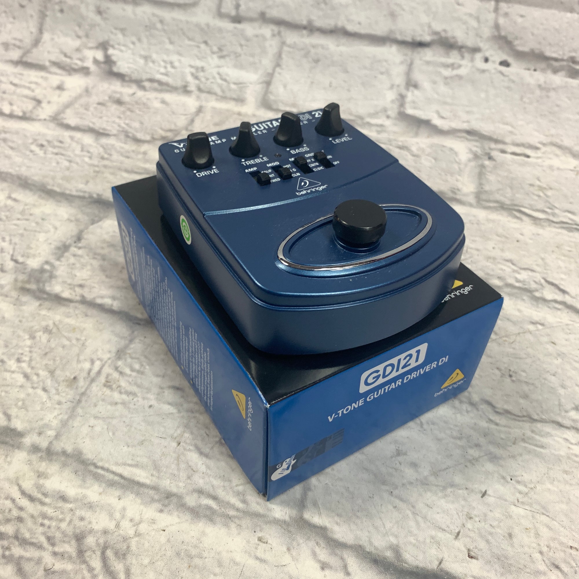 Behringer GDI21 Guitar Modeler Pedal