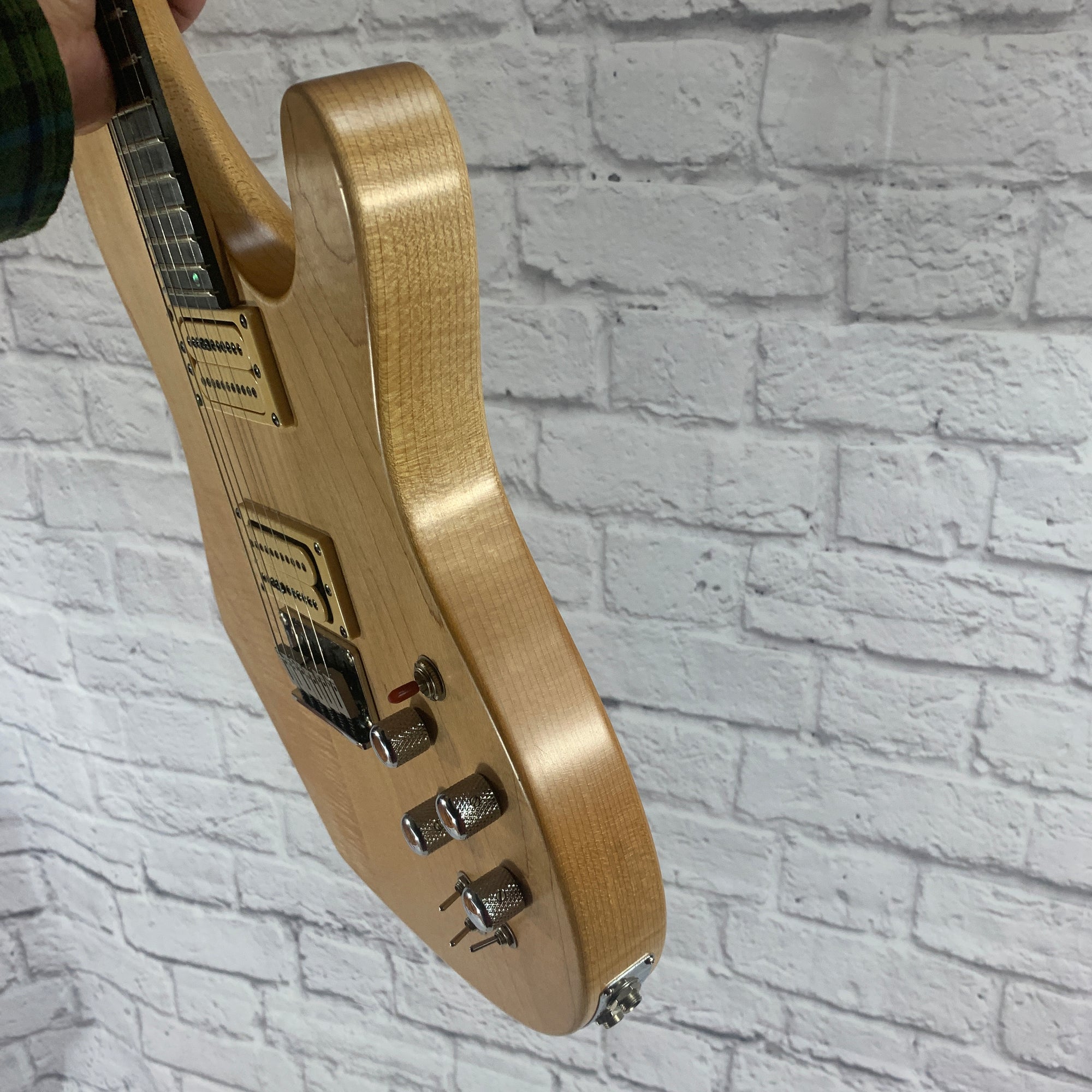 Carvin TL60 2001 Piezo Equipped Electric Guitar - Natural with Case