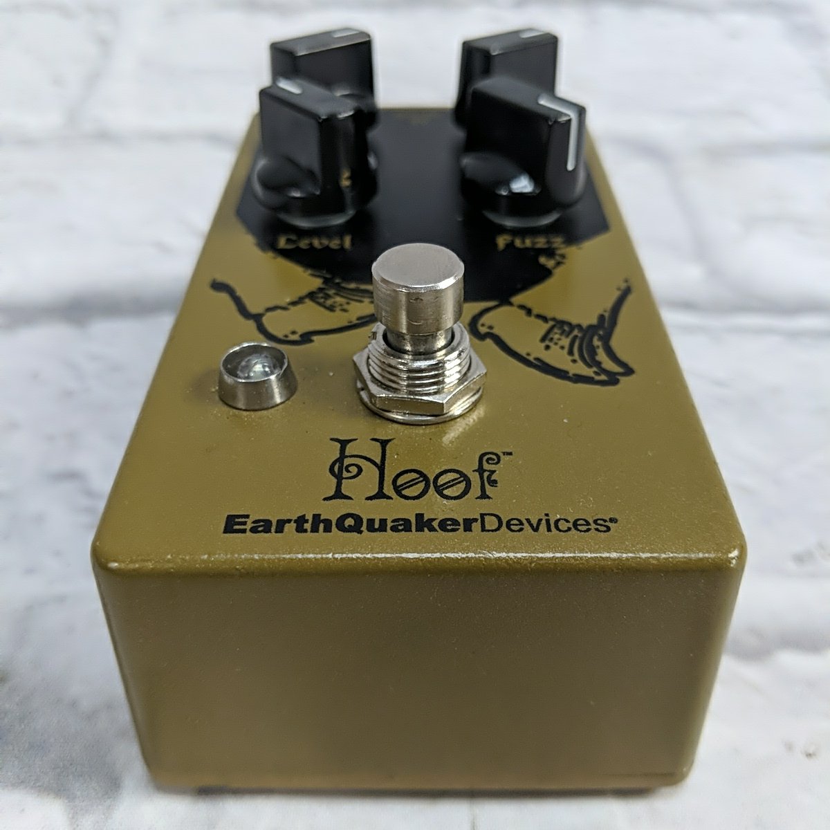 EarthQuaker Devices Hoof Hybrid  Fuzz Pedal