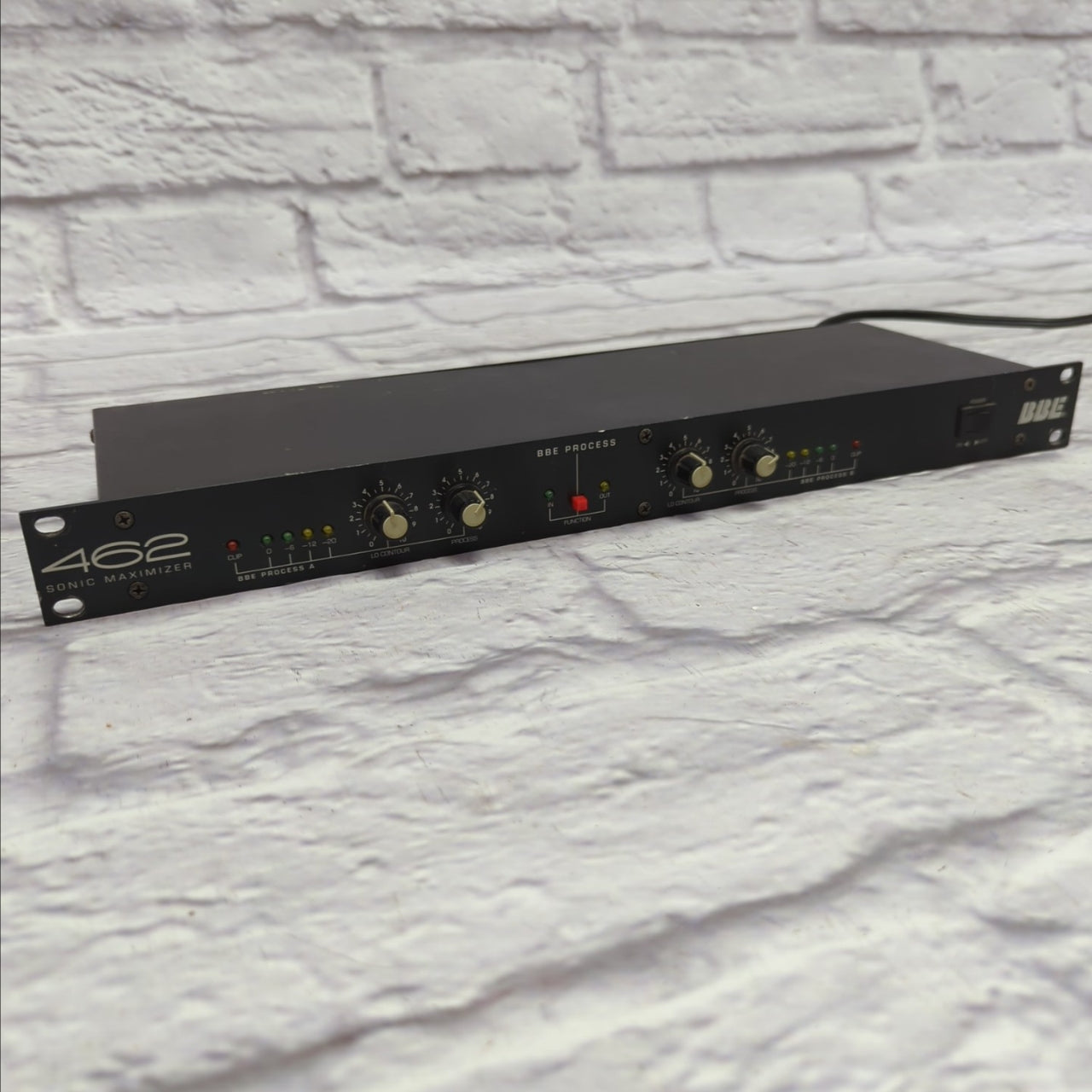 BBE 462 Sonic Maximizer Rackmount - Evolution Music