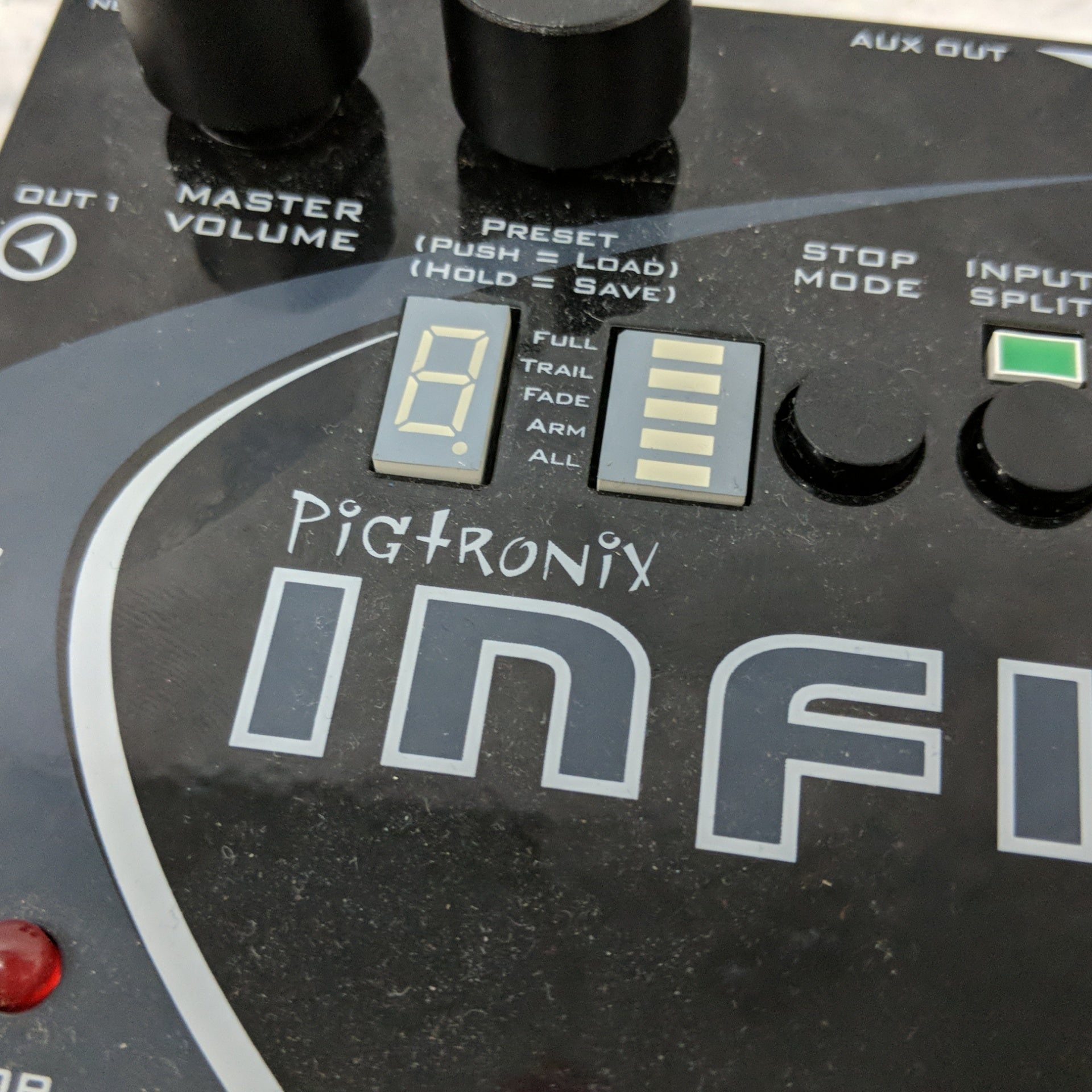 pigtronix infinity looper pedal Pigtronix Infinity Looper Pedal