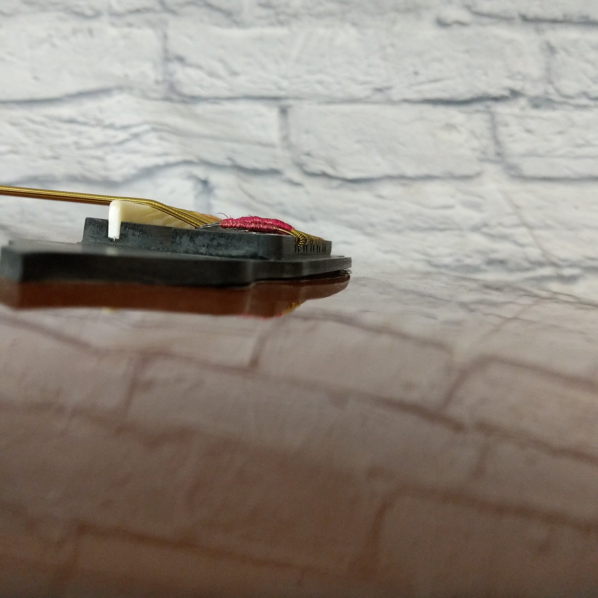 Lucida LG-BQ2-E Acoustic Guitar AS IS