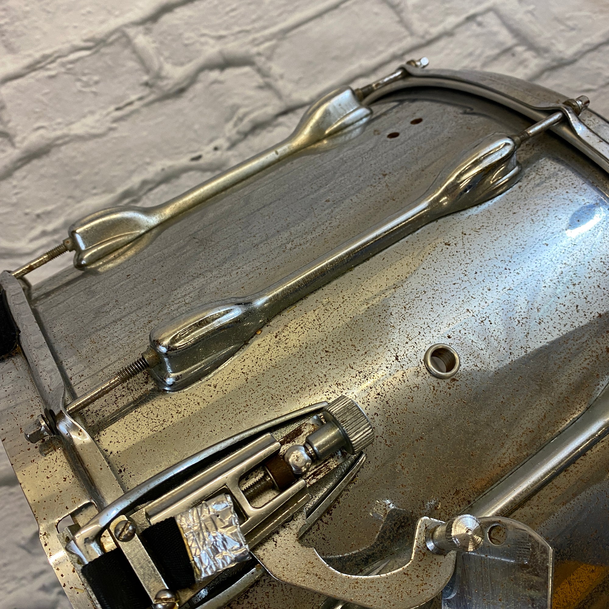 Slingerland Vintage Niles Era 15x12 TDR Marching Snare Drum - Chrome