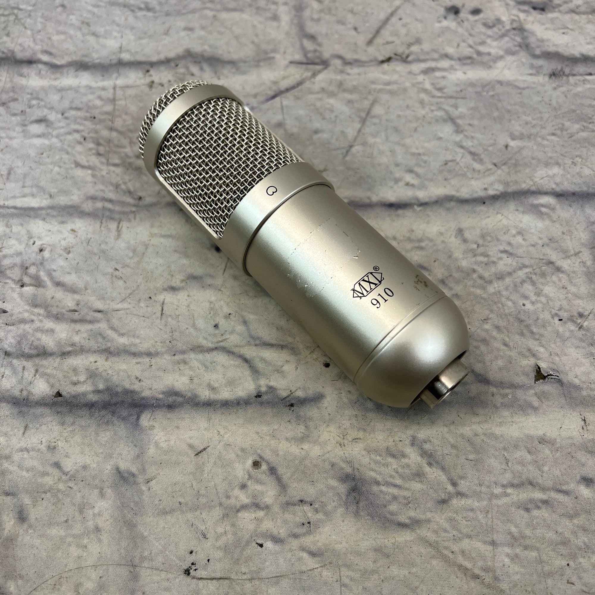 MXL 910 Microphone no Mount