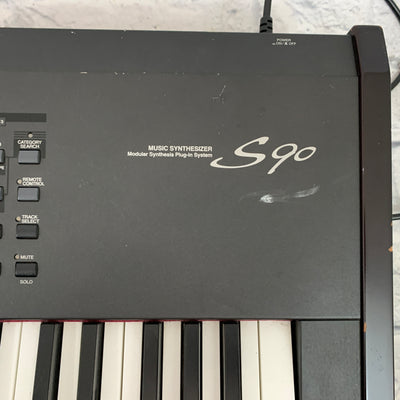 Yamaha S90 Music Synthesizer Digital Piano 88 Weighted Keys 2002-2005