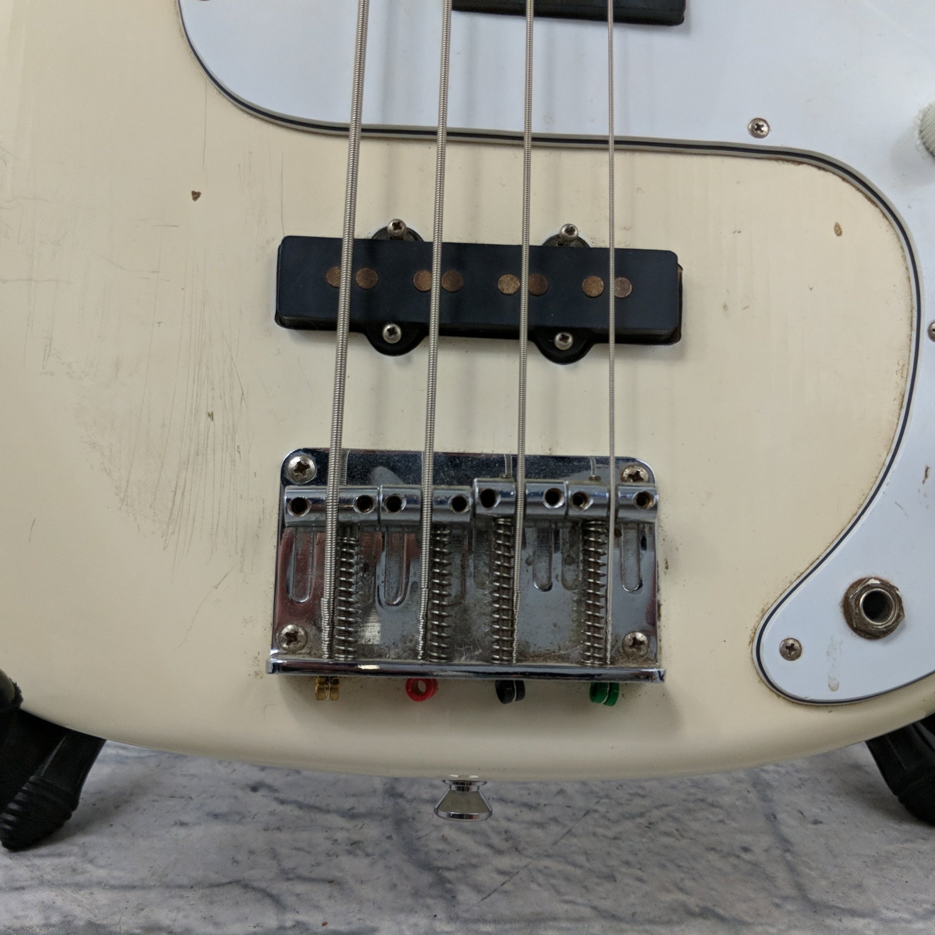 Hohner Fretless PG Bass F1