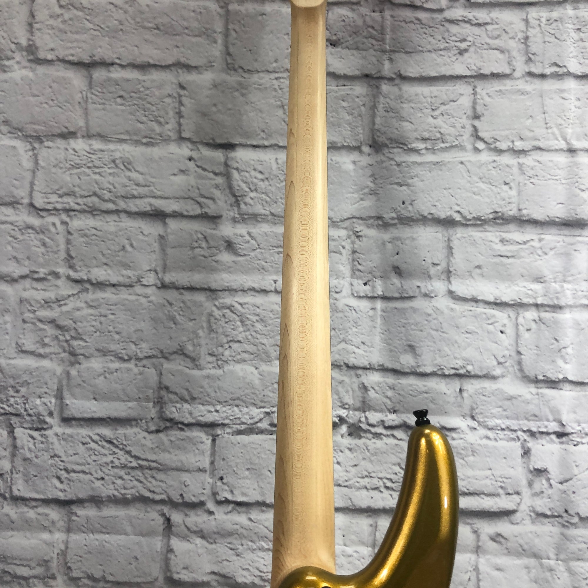 Ibanez SR300 4 String Bass Champagne Gold