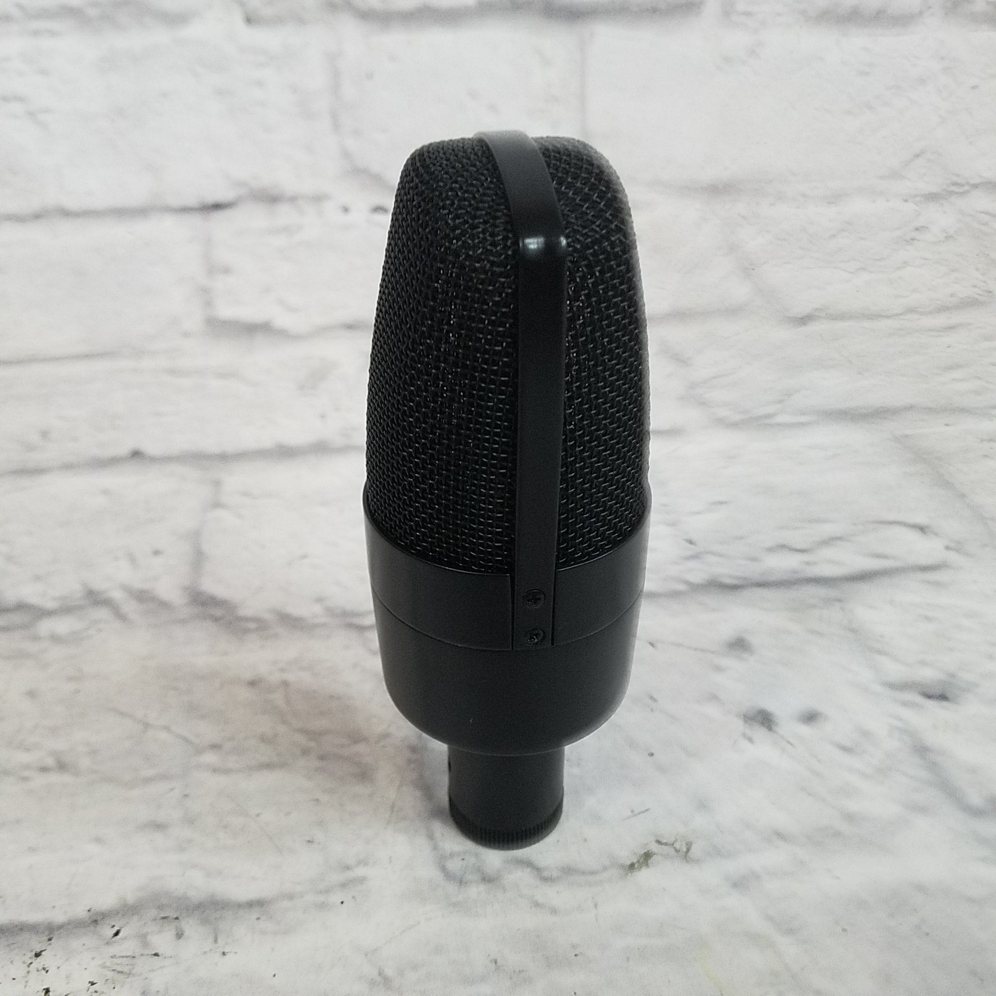 Hosa QMF-18 FET Studio Condenser Microphone with Suspension Shock Mount