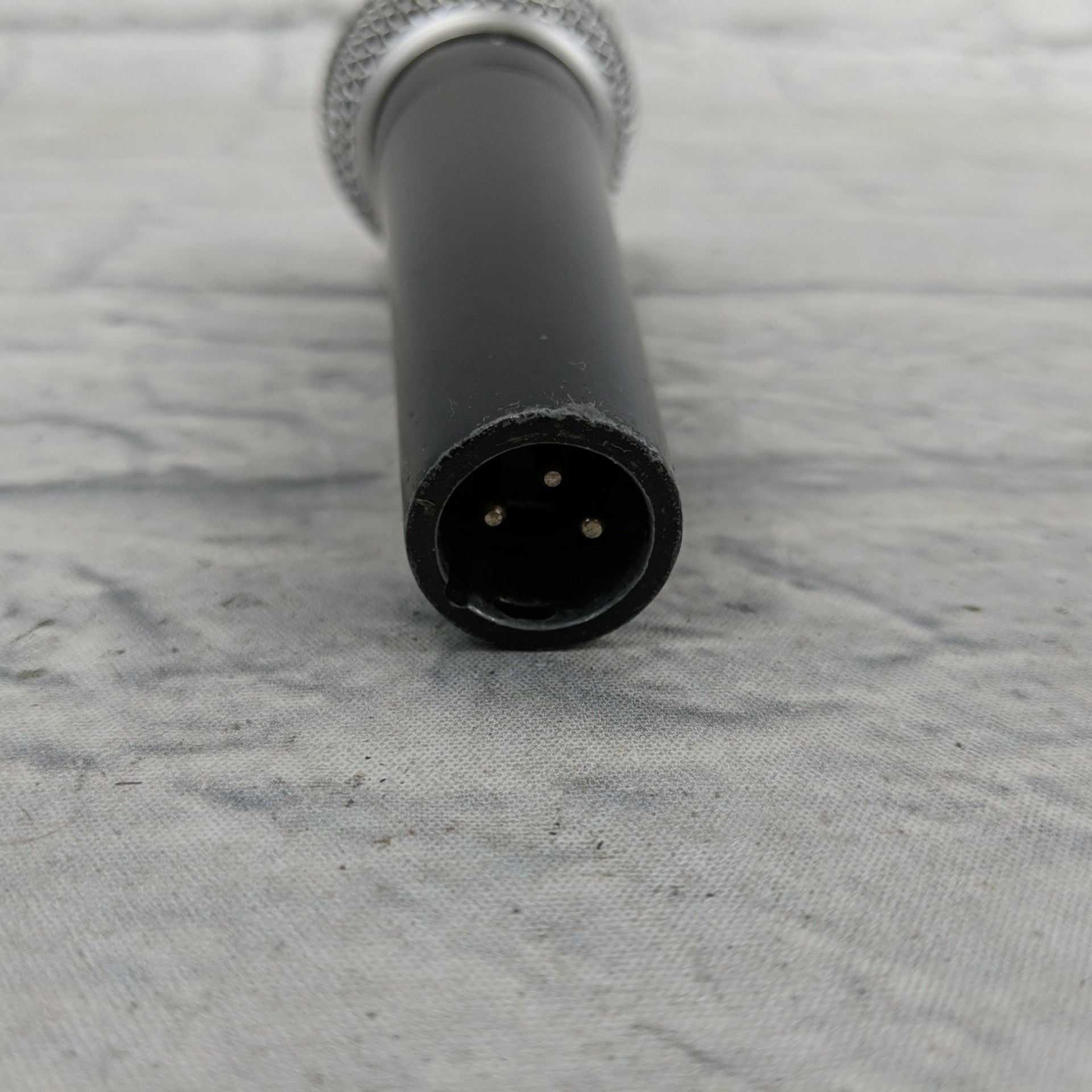 Shure SM48