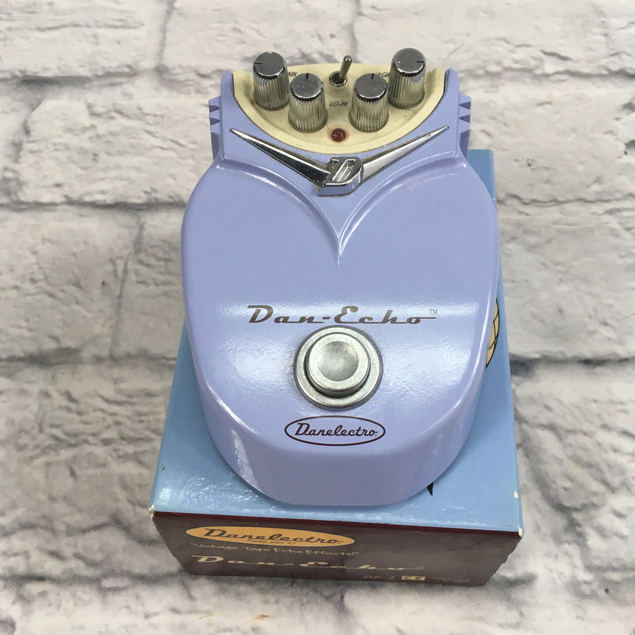 Danelectro Dan Echo Delay Pedal