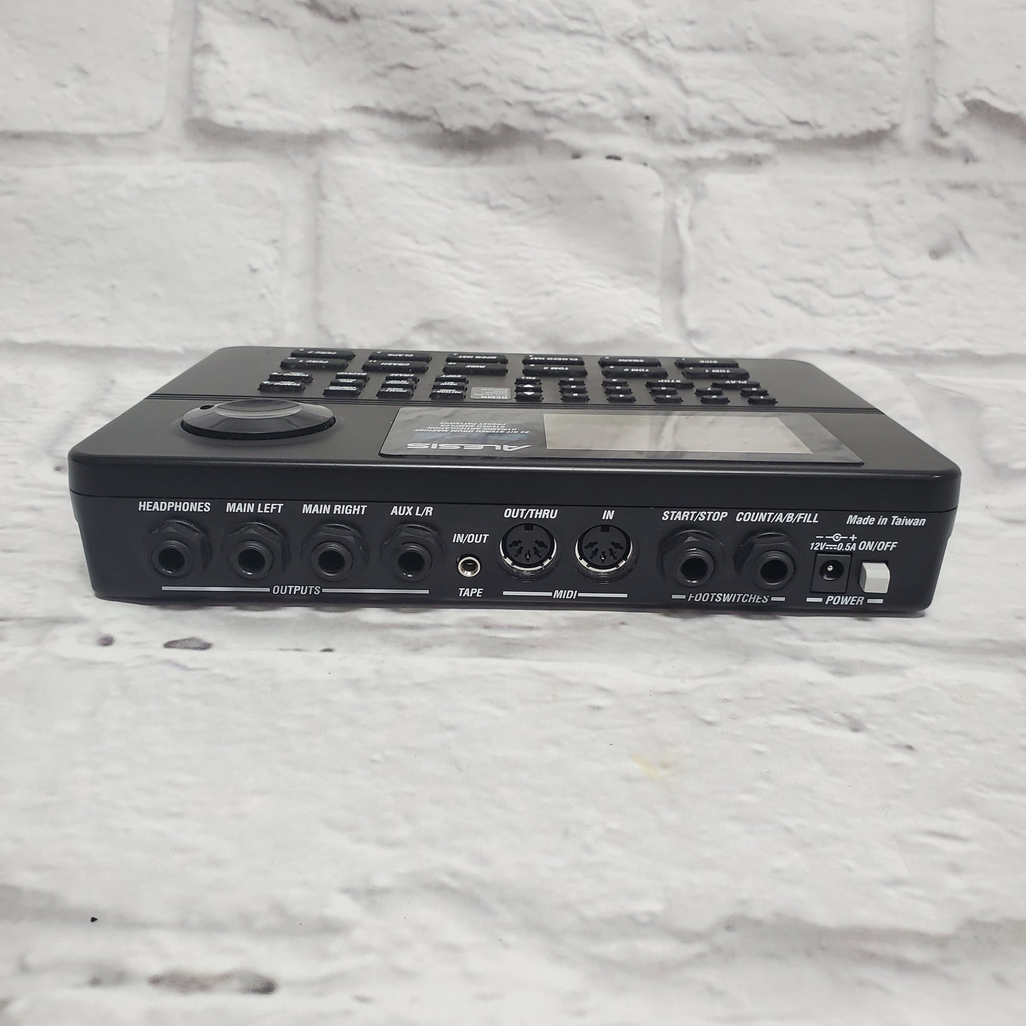Alesis SR-16 Electric Drum Machine