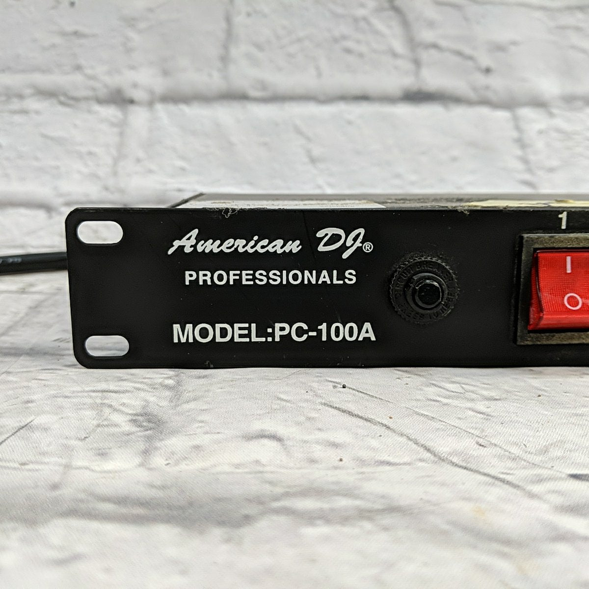 American DJ PC100A Power Conditioner