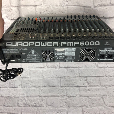 Behringer PMP6000 Powered Mixer