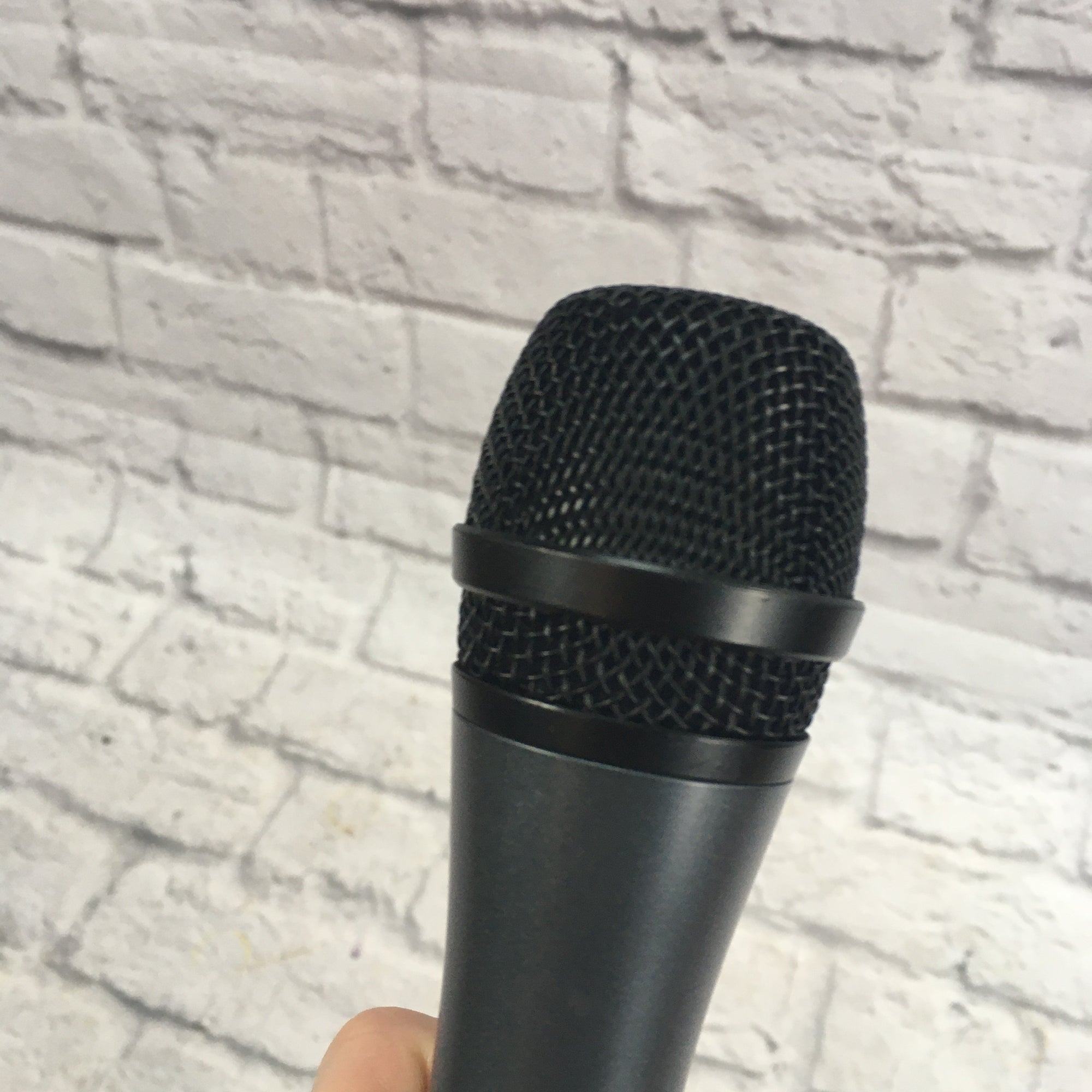 Sennheiser e835 Dynamic Microphone