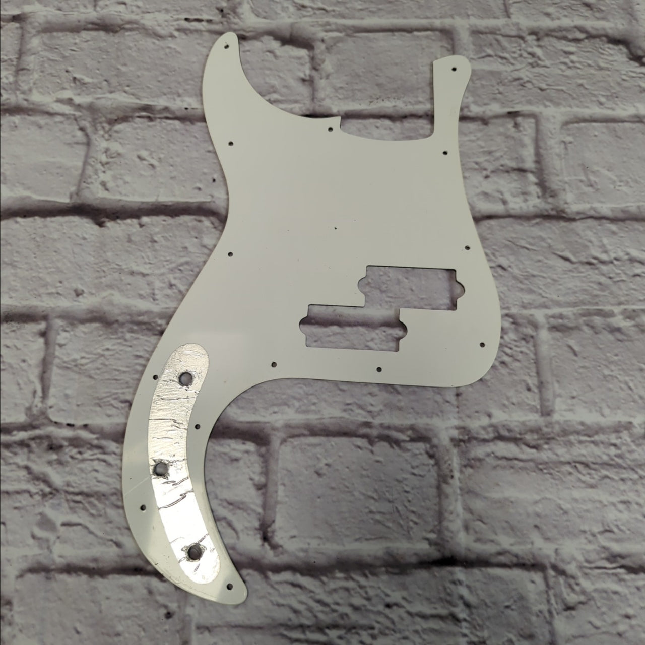 Unknown Precision Bass Pickguard White
