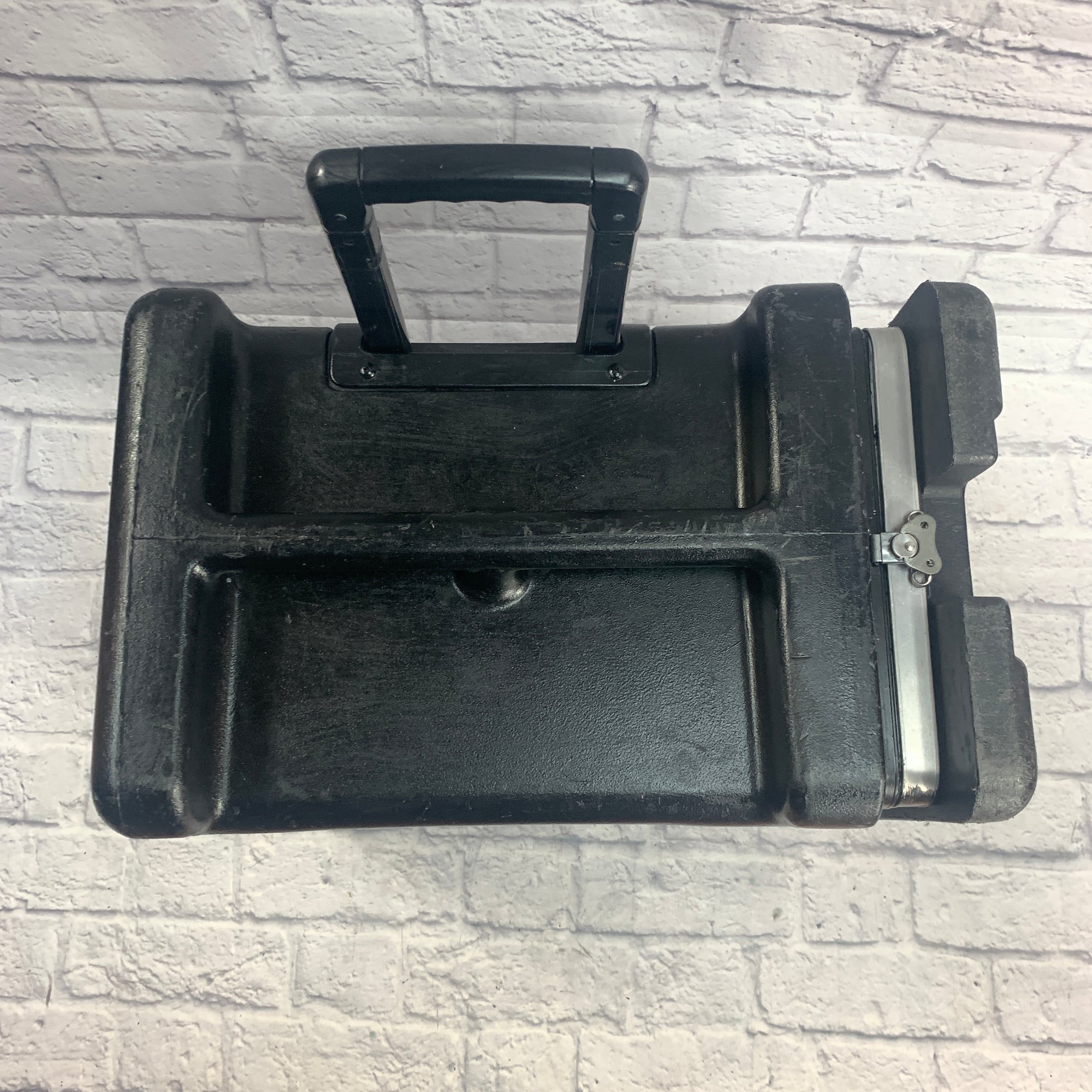 SKB 4U Rolling Rack Case with Telescopic Handle