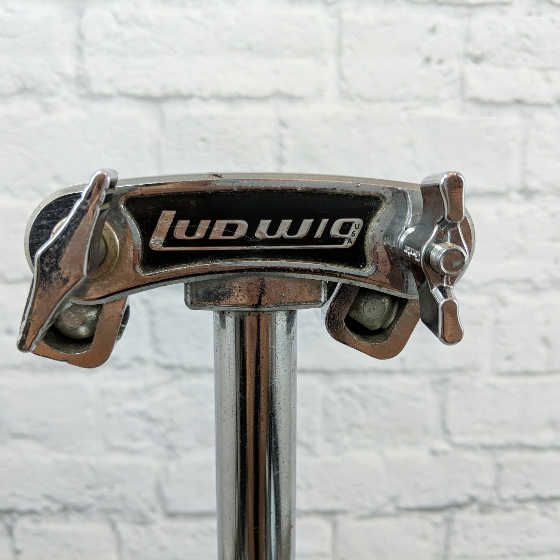 Vintage Ludwig B/O Tom Stand