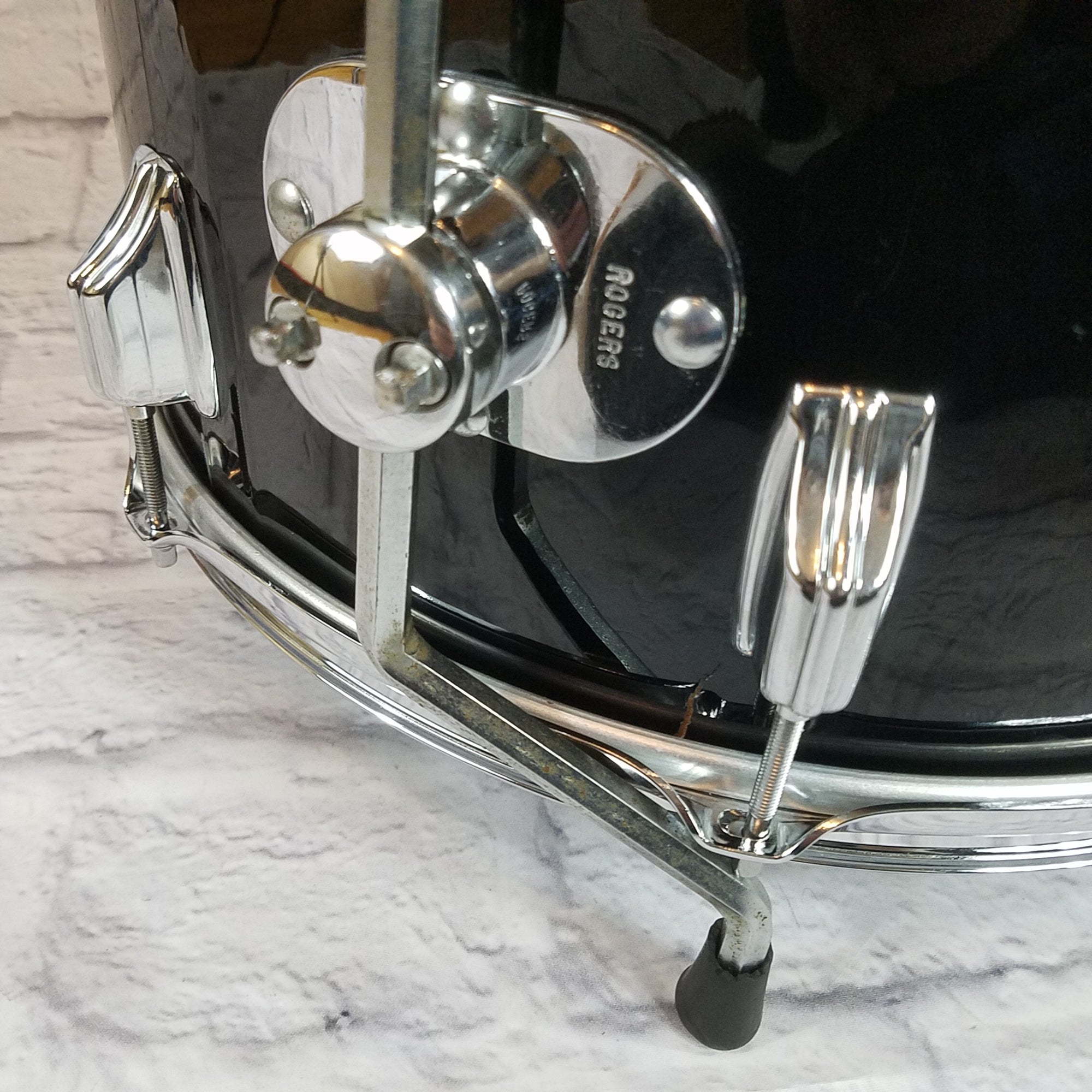 Rogers 60's Holiday Black Gloss 16x16 Floor Tom