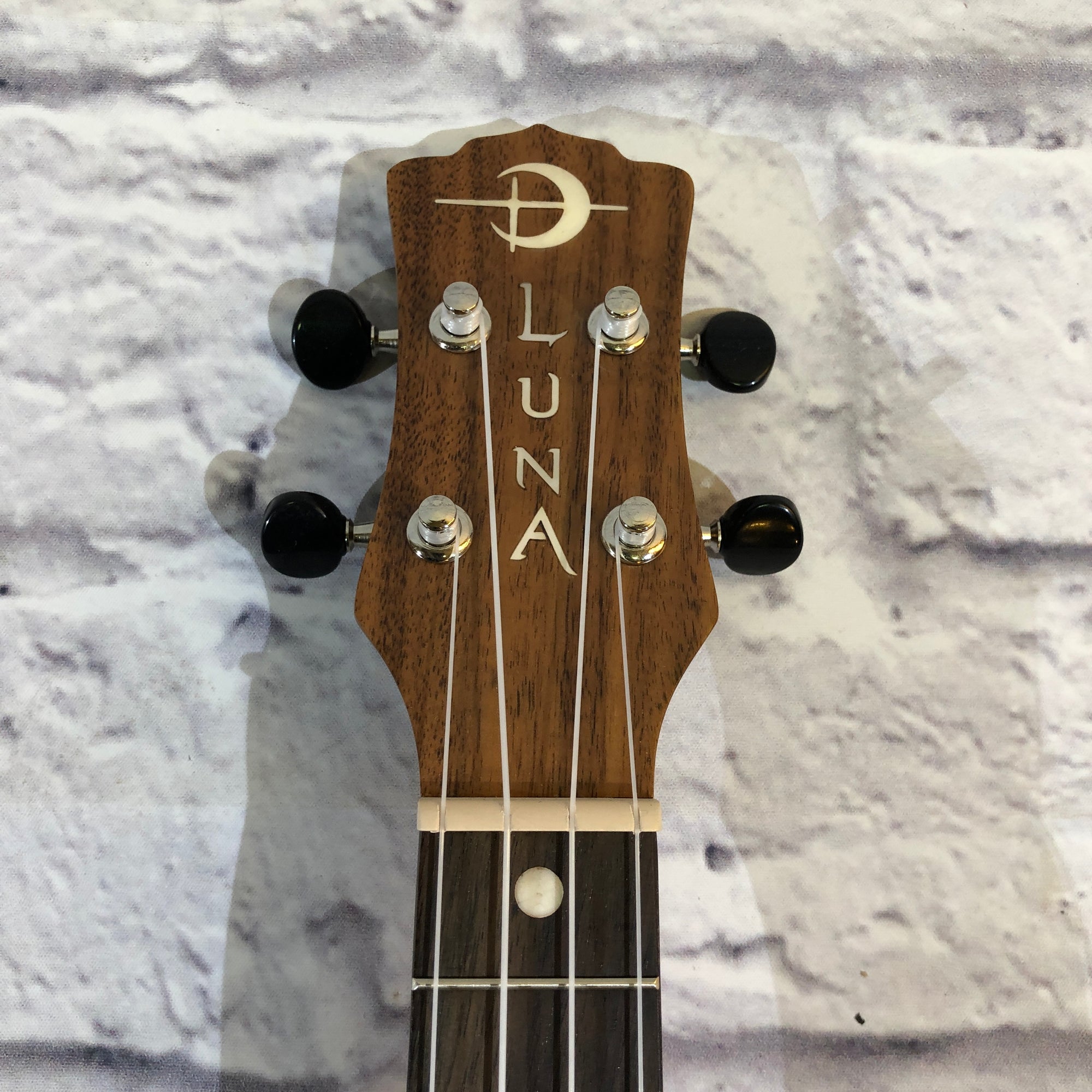 Luna HTC Koa Ukulele