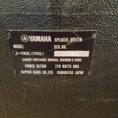 Yamaha J-110L 1x15 120 Watt Bass Cabinet