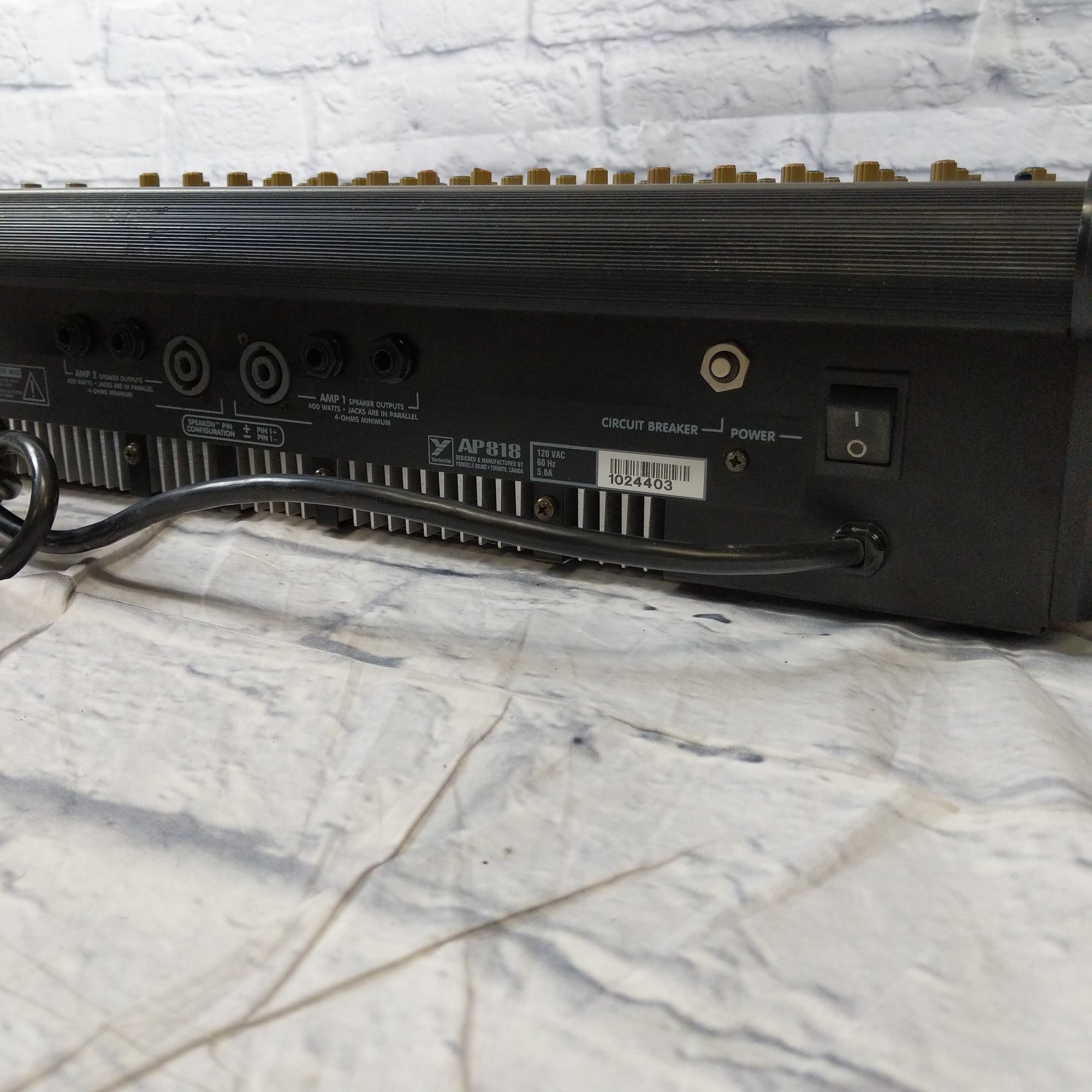 Yorkville AP818 800W 18 Channel Powered Stereo Mixer PA w/ Effects