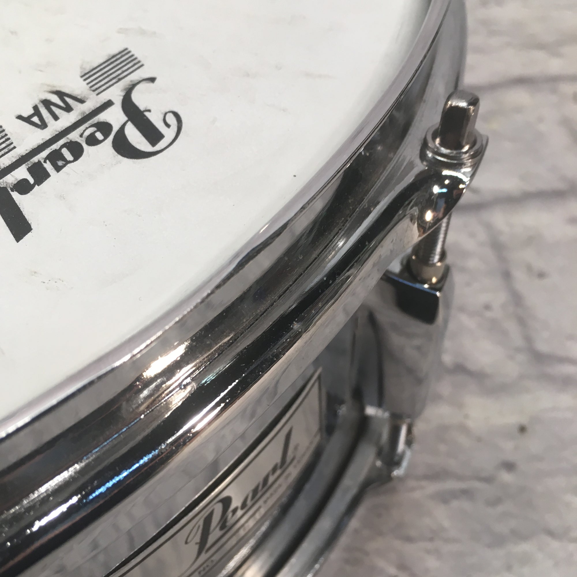 Pearl 14x5 Snare Drum
