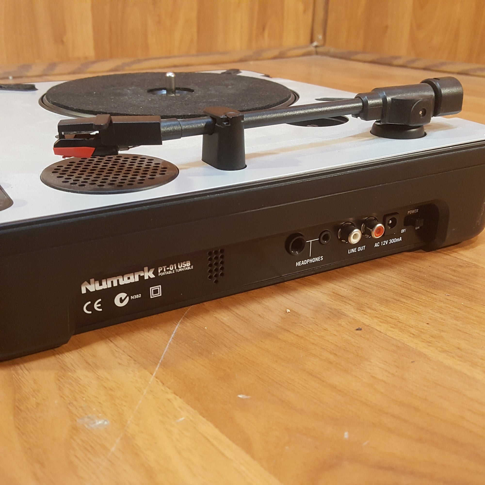 Numark PT-01 USB Portable Turntable No PS - Evolution Music