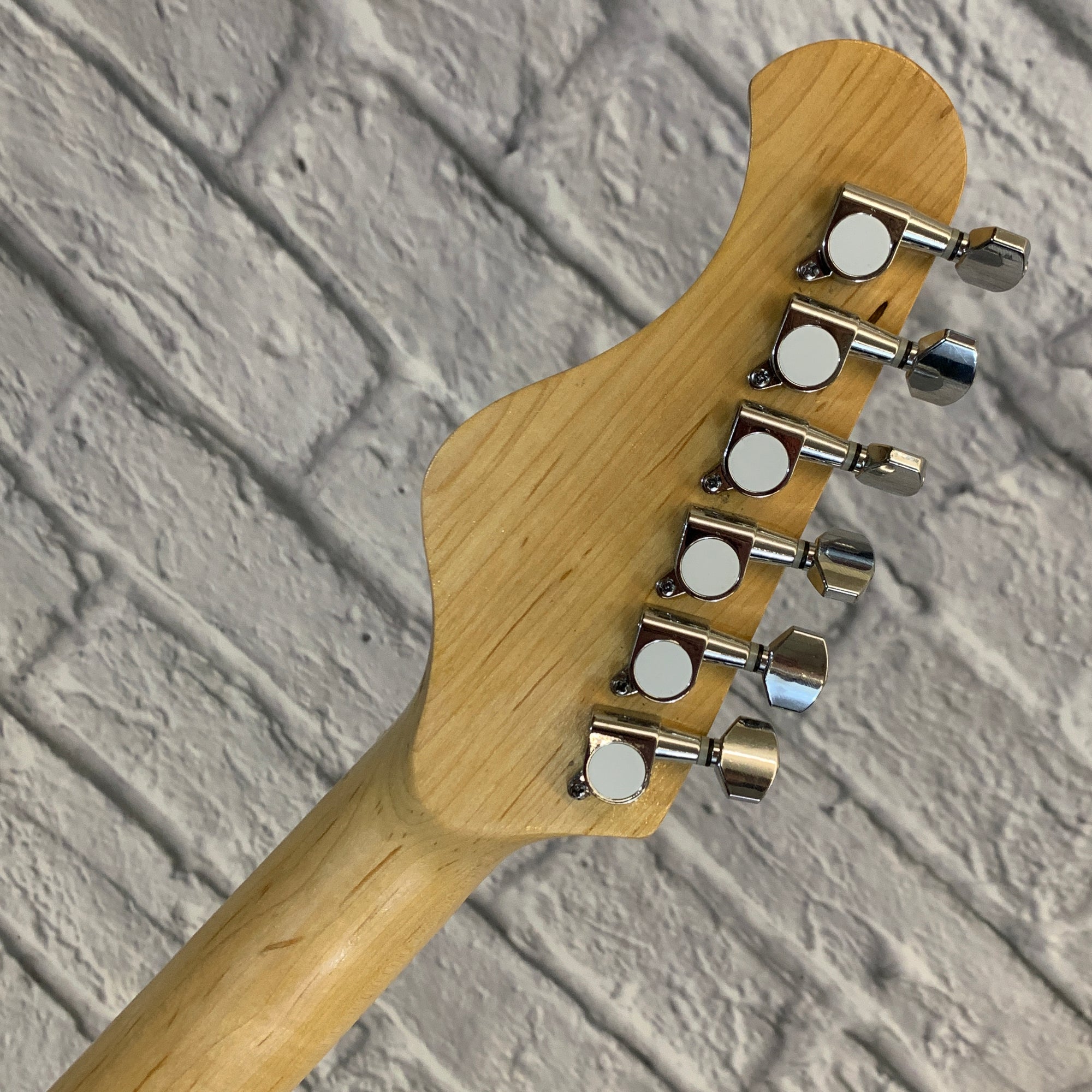 Unknown Strat-Style Electric Guitar